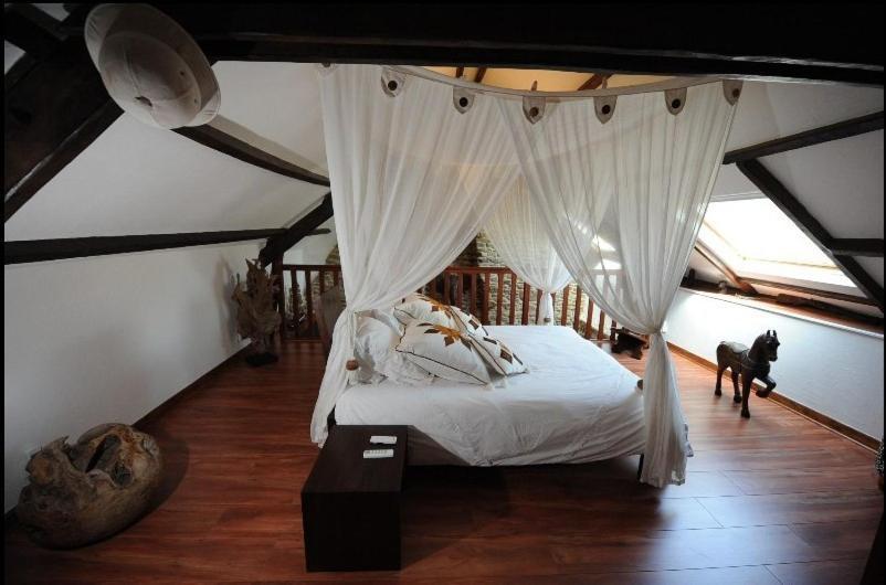 Bed and Breakfast Le Domaine De Saint-Thomin Nostang Zimmer foto